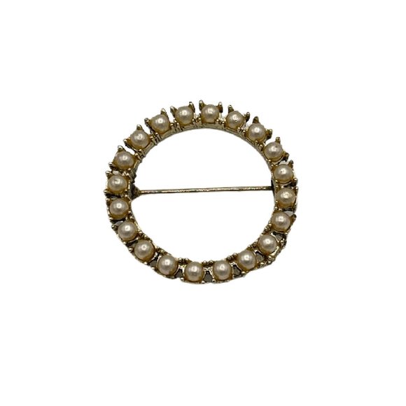 Vintage gold tone and faux pearl circle pin - Picture 4 of 4